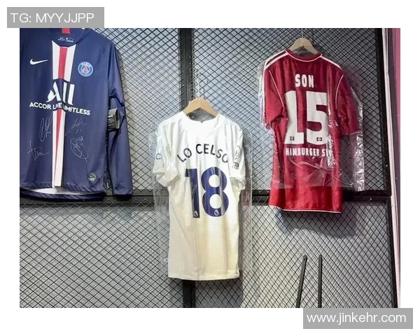 足球明星周边商品精选图片与价格一览助你轻松购买心仪商品