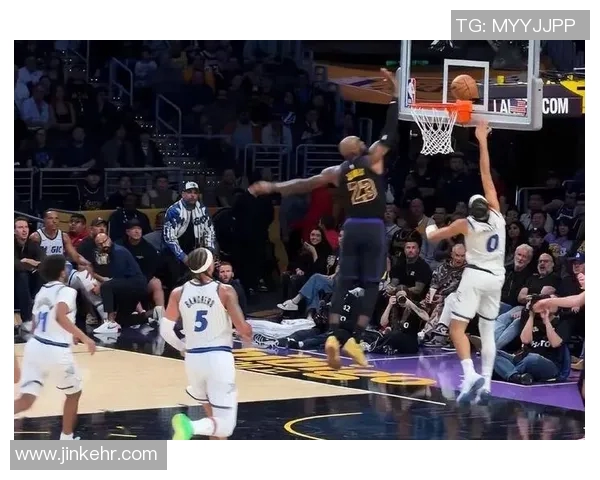 湖人对热火比赛未能直播球迷期待精彩对决的失落感