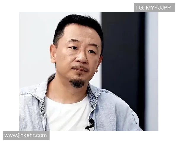 足球明星黄海波的个人简介与精彩瞬间图片展示